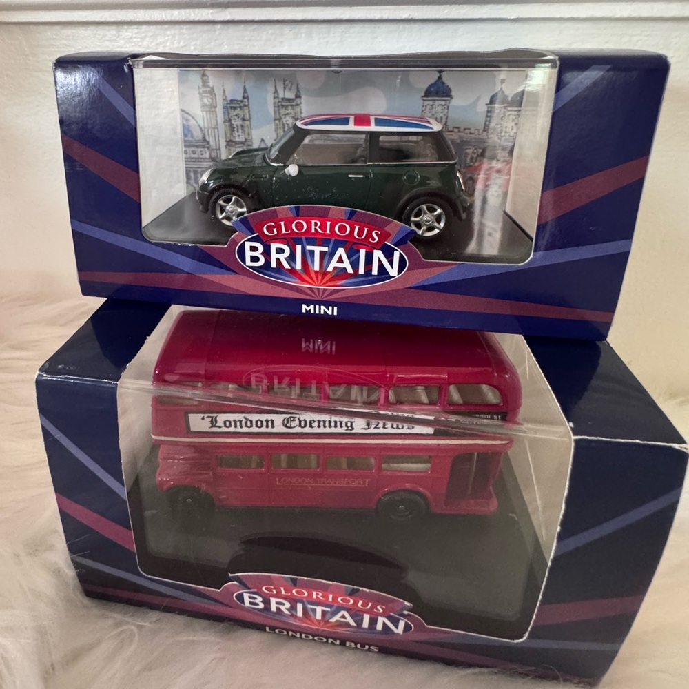 Glorious Britain London Bus and Mini Cooper
